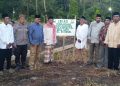 Peletakan Batu Pertama Masjid Awaludin di Desa Ilath Perkuat Kebersamaan Warga