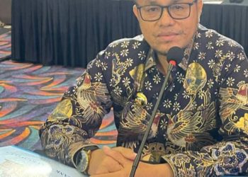 Raih Penghargaan Universal Health Coverage (UHC), Bupati Buru Selatan, La Hamidi ajak Pemuda Bangun Sinergitas demi Kemajuan Daerah