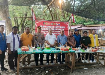 Ngopi Bareng Kamtibmas, Warga dan Aparat Deklarasikan Damai di Bursel