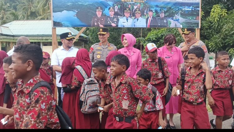 Kapolda Maluku Kunjungi Polres Buru Selatan, Tekankan Pelayanan Publik Polri di Daerah