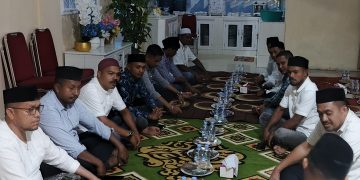 Bupati Bursel La Hamidi Gelar Buka Puasa Bersama OKP di Hari Kedua Ramadhan