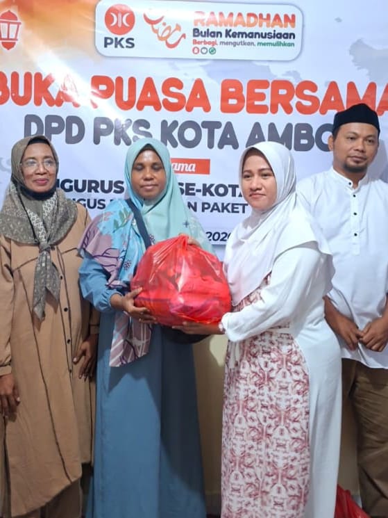 DPD PKS Kota Ambon dan DPC Se-Kota Ambon Berbagi Takjil di Bulan Ramadhan, Aleg DPRD Kota Milati Ibrahim Hadir dalam Buka Bersama
