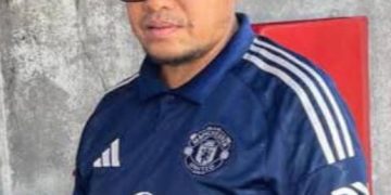 Protes Sampah di Halaman Kantor Bupati Bursel, La Hamidi Tenang dan Bijak Menuntaskan Gaji Petugas Kebersihan Tiga Bulan, Vendor Dinilai Tak Bertanggung Jawab