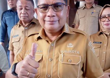 Wali Kota Ambon Tegaskan Stok BBM Aman, Warga Diminta Tetap Tenang: Tidak Ada Kenaikan Harga