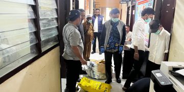 SAT RESKRIM POLRES BURU SELATAN TANGANI KASUS DUGAAN TINDAK PIDANA PERLINDUNGAN KONSUMEN TERKAIT PEREDARAN PELUMAS PERTAMINA PALSU