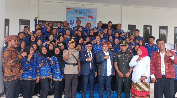 Buru Selatan Gelar Hardiknas 2026, Tekankan Pendidikan yang Inklusif dan Berpihak pada Anak