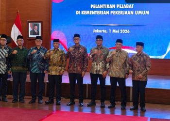 Menteri PU Lantik Mayjen TNI Purn Arnold Jadi Dirjen SDA