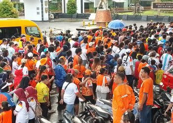 Jelang Piala Dunia, Lapangan Merdeka Dipadati Warga dalam Kegiatan Ambon Colour Fun Walk