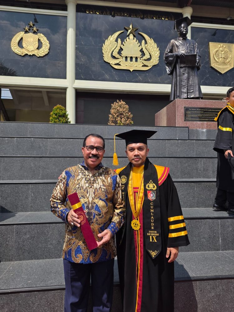 Dari Timur Indonesia ke Puncak Akademik, Putra Maluku AKP Rifaizal Samual Raih Gelar Doktor Ilmu Kepolisian dengan Predikat Cumlaude