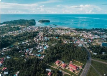 Namrole Harus Dijadikan Kota Bisnis untuk Menarik Investor