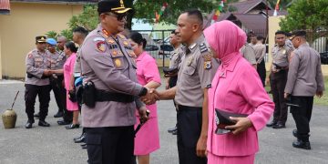 Kapolres Buru Selatan Pimpin Upacara Kenaikan Pangkat Personel Periode 1 Juli 2026