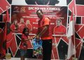 Peringati Bulan Bung Karno, PDI Perjuangan Buru Selatan Berbagi Sembako dan Tanam Pangan untuk Warga