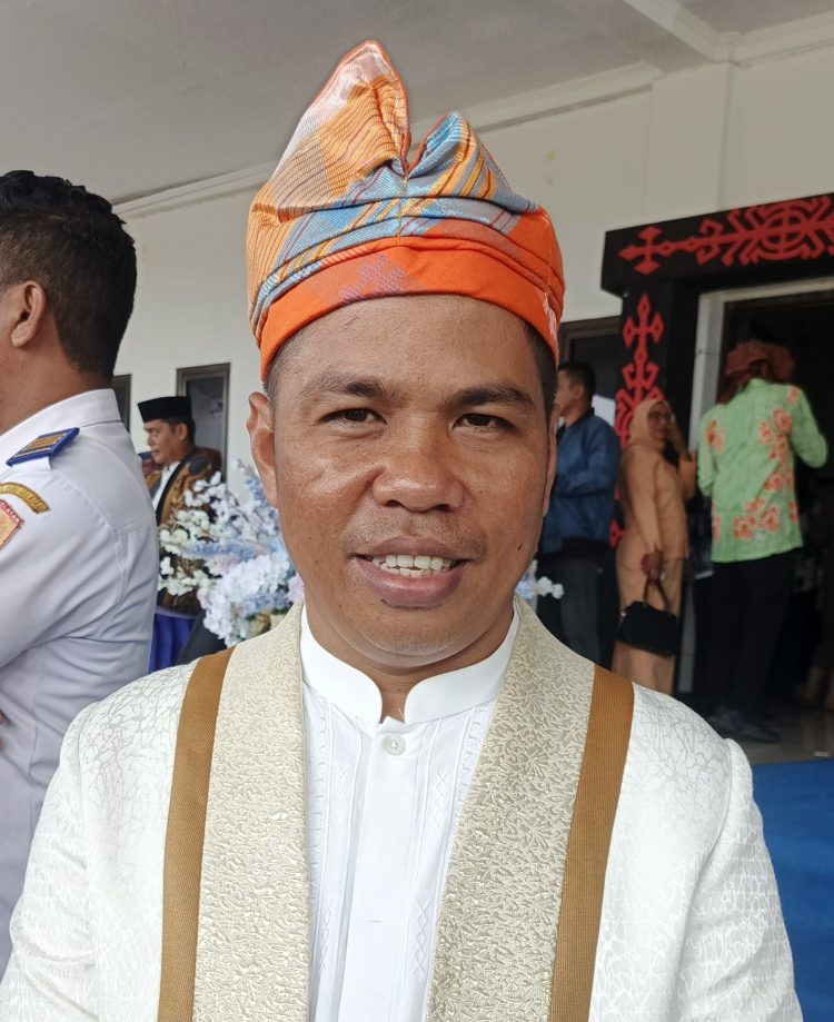 Anggota DPRD Maluku Solihin Buton Hadiri HUT ke-18 Buru Selatan, Dorong Perhatian Pemerintah Pusat dan Provinsi