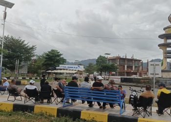 Ngopi Sore Usai Jumat Bersih, Bupati Bursel Pantau Progres RSUD dr. Salim Alkatiri