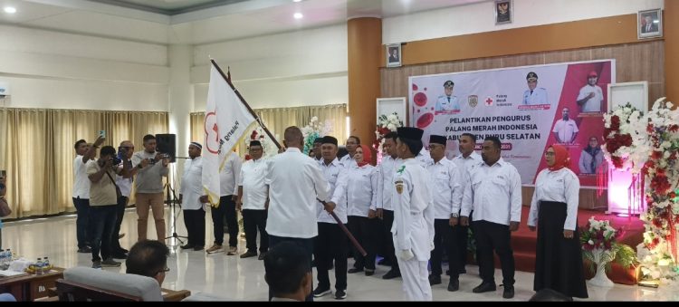Pengurus PMI Bursel Periode 2026–2031 Resmi Dilantik, Fokus Perkuat Layanan Kemanusiaan dan Bank Darah
