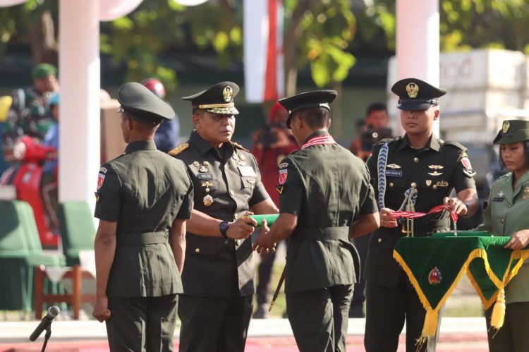Lantik 175 Prajurit Bintara Infanteri, Pangdam XV/Pattimura Tekankan Mental Petarung Prima