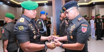 ‎‎Pangdam XV/Pattimura Pimpin Pergantian Pejabat Kodam, Tekankan Semangat dan Tanggung Jawab