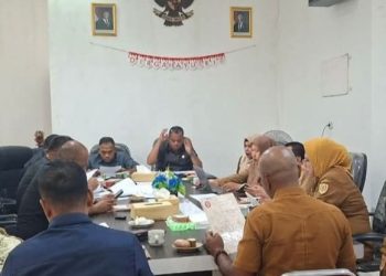 PANSUS ASET DPRD Buru Selatan Gelar Rapat Kerja, Soroti Persoalan Aset Tanah Pemda