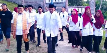 Bupati Buru Selatan Kunjungi Empat Desa di Ambalau, Tinjau Revitalisasi Sekolah dan Kegiatan Aroha