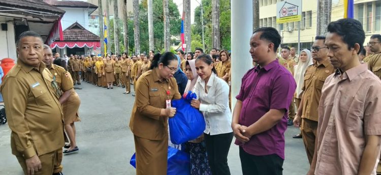 Pertamina Salurkan Bantuan untuk Warga Terdampak Kebakaran Batu Merah