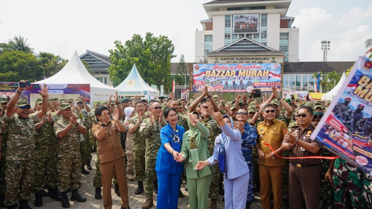 Kodaeral IX Ramaikan Bazar HUT ke-81 TNI, Hadirkan Kebutuhan Pokok Harga Terjangkau