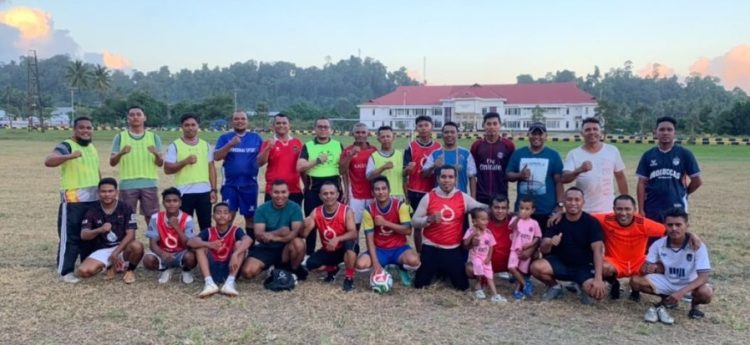 Sinergitas Dispora Bursel dan KONI Matangkan Persiapan Kontingen POPMAL 2027