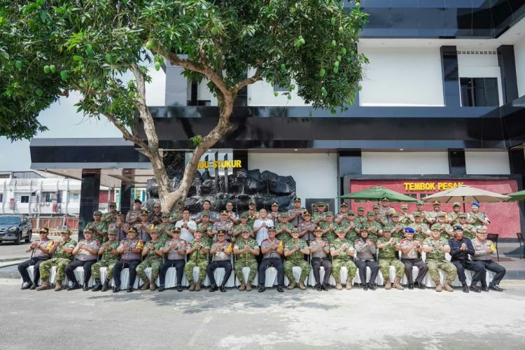 Pangdam dan Kapolda Maluku Perkuat Soliditas TNI-Polri, Jaga Perdamaian di Bumi Raja-Raja